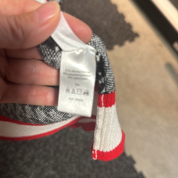 Venus cardigan weather size large - Picture 4 of 5